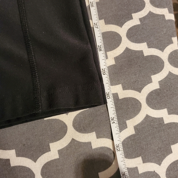 Nike Dri-Fit Capris - Picture 3 of 9